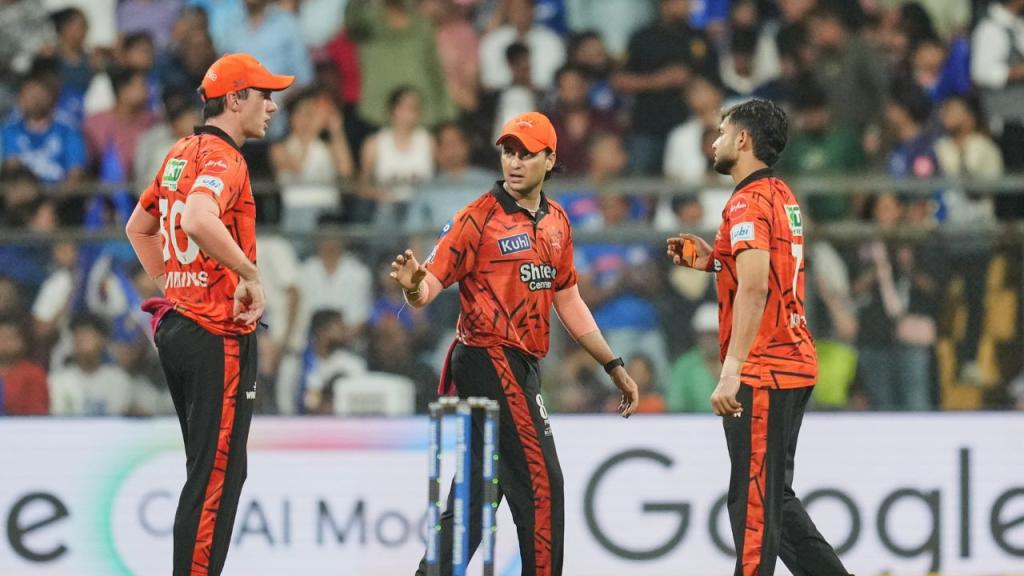 Pat Cummins To Make Tactical Changes? SRH Strongest XI vs KKR For IPL 2026, Match 45