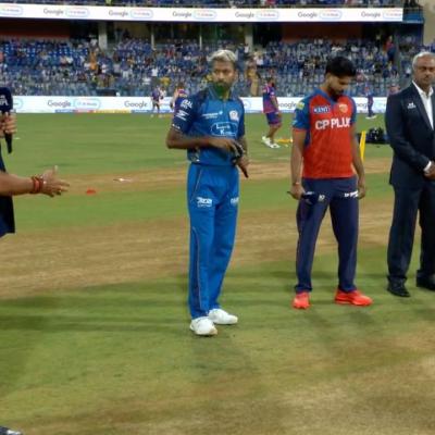 Rohit Sharma Ruled Out, Quinton de Kock Returns as Mumbai Indians Put Into Bat at Wankhede