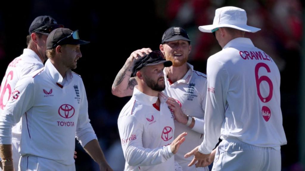 White-Ball Priority: England's Multi-Format Stars Signal Red-Ball Boycott Over Global Scheduling Clash