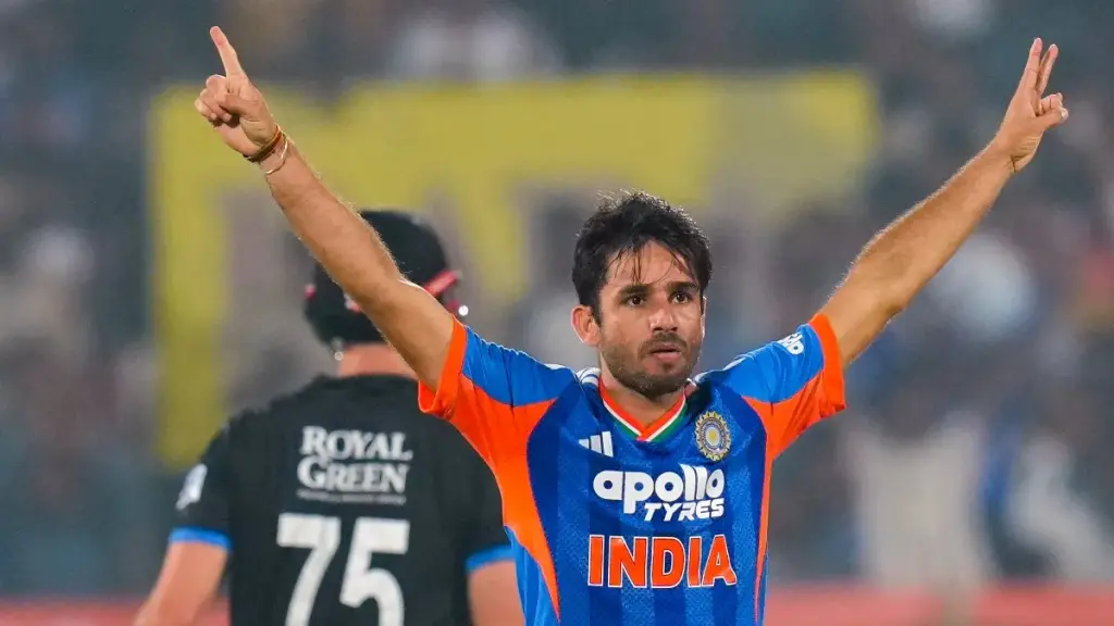 RR vs GT IPL 2026: Ravi Bishnoi Joins Elite Club with 200 T20 Wickets