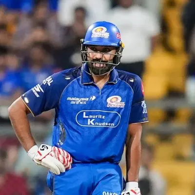 Rohit Sharma Retired Hurt in MI vs RCB IPL 2026 Match? What Happened to India Star and Will He Bat Again?